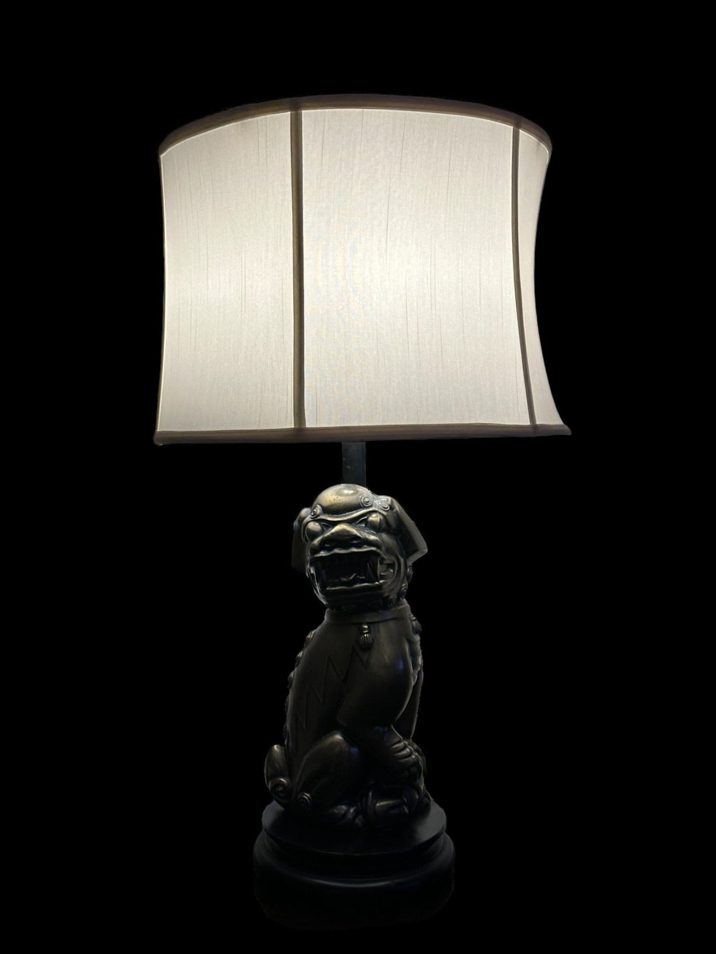 Pair of Asian Foo Dog Lamps - The Art of Broken Pieces