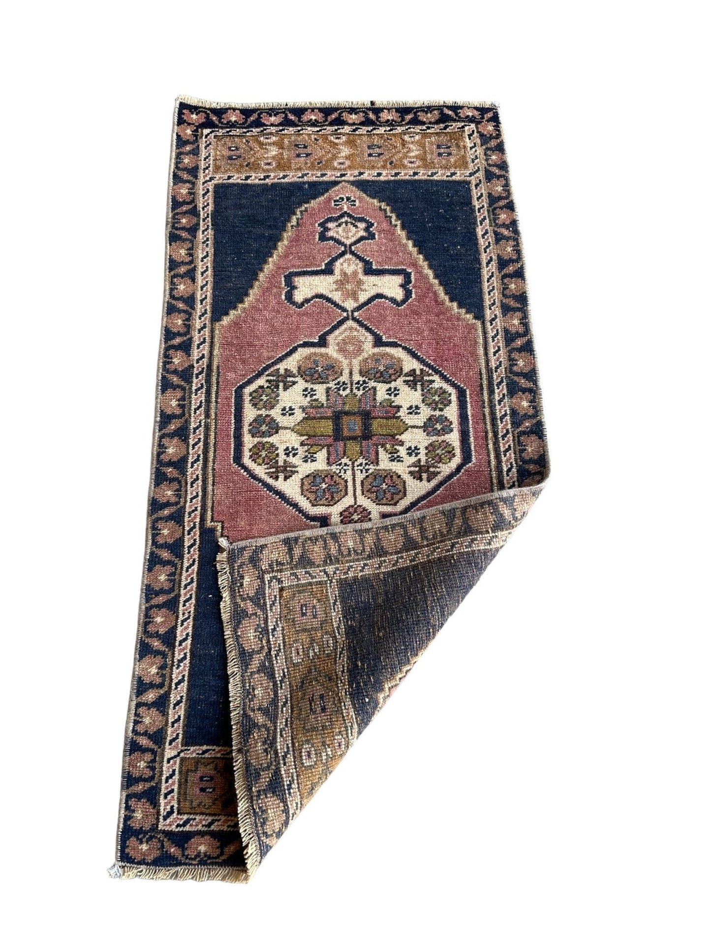 Small Turkish Oushak Rug - The Art of Broken Pieces