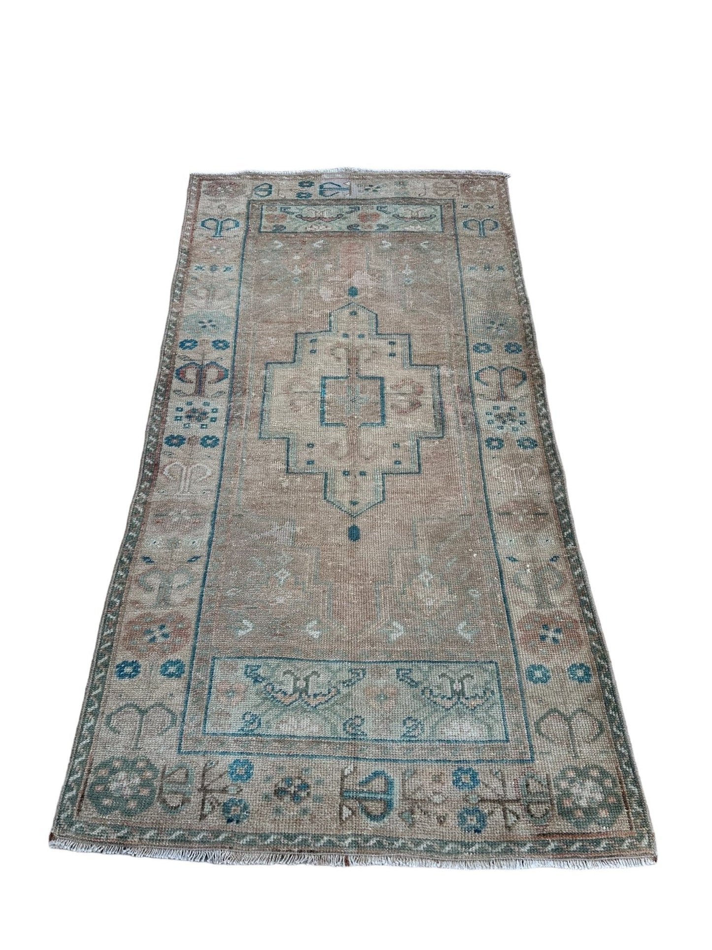 Turkish Yastik Vintage Rug - The Art of Broken Pieces