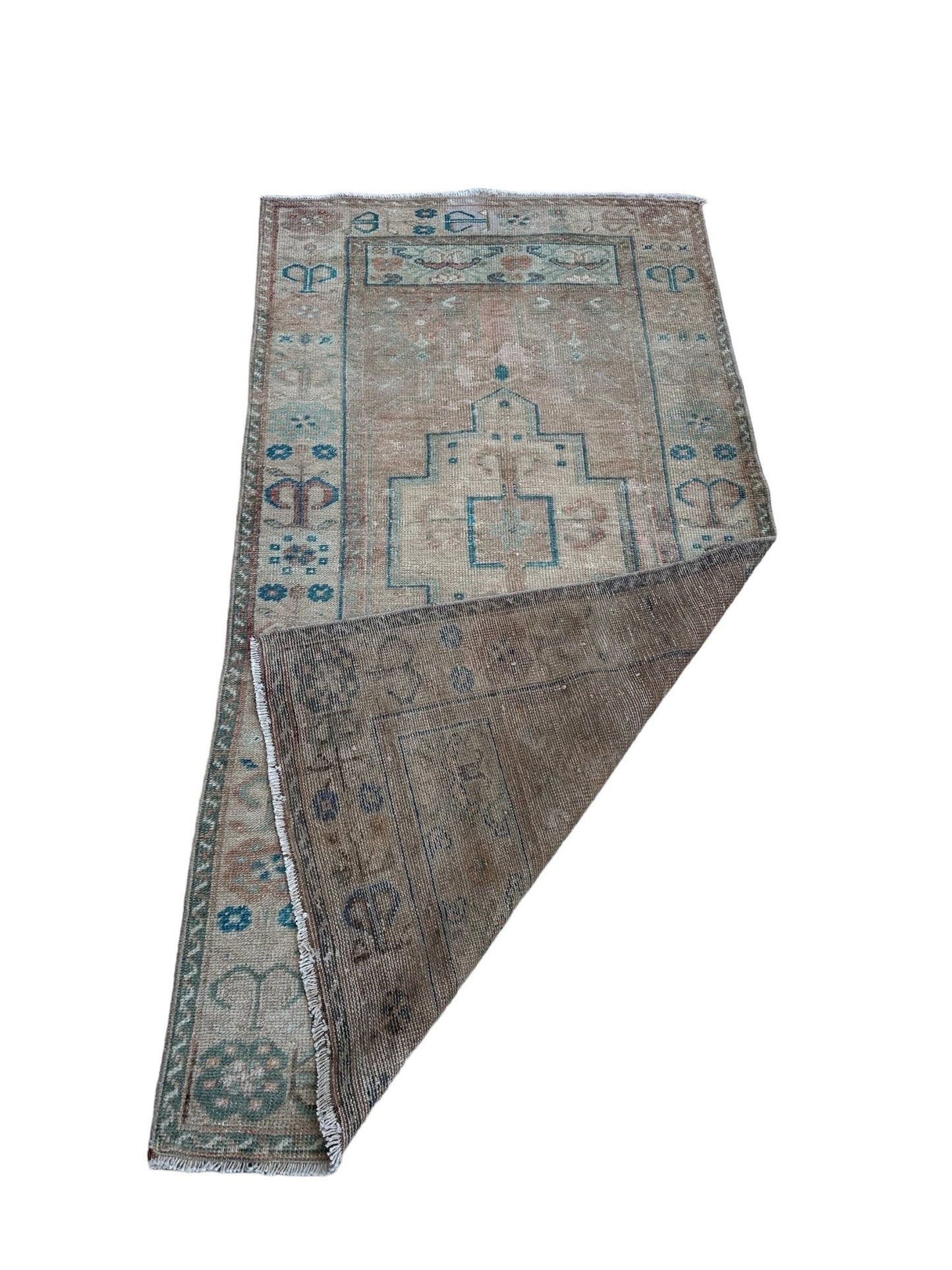 Turkish Yastik Vintage Rug - The Art of Broken Pieces