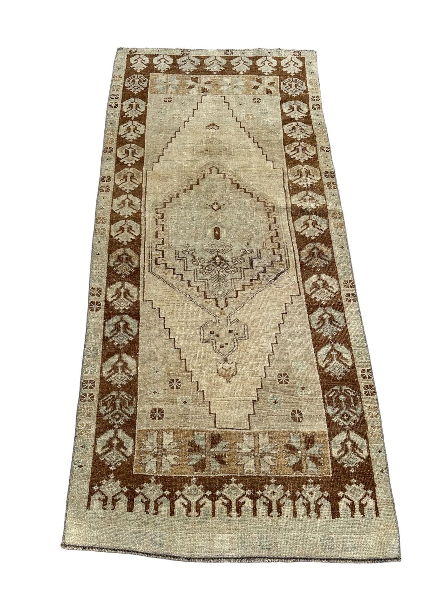 Vintage Turkish Anatolian Cappadocia Rug - The Art of Broken Pieces