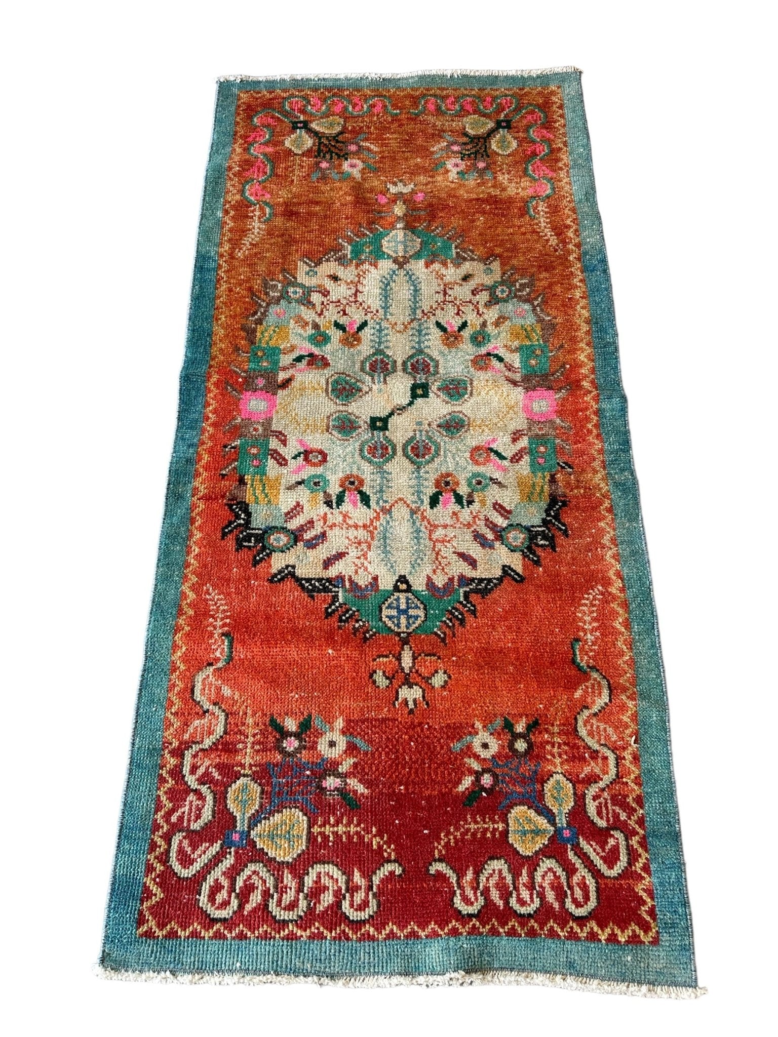 1960's Vintage Anatolian Floral Rug - The Art of Broken Pieces