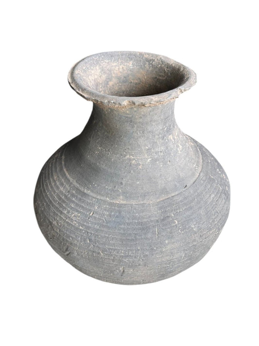 Zhou Dynasty Terracotta Vase (c. 475 - 221 BC) - The Art of Broken Pieces